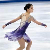 Robe de patinage artistique pour enfants, dégradé violet, dos ajouré, manches longues, maille ornée de strass, jupe asymétrique, pour spectacle sur scène