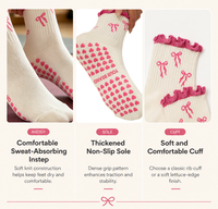 Chaussettes de Pilates personnalisées à volants pour femmes, chaussettes de yoga antidérapantes en silicone, chaussettes en coton tricotées antidérapantes pour femmes, pour le barre et le yoga en intérieur