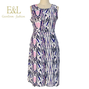 Uniforme de Iglesia, Traje de Vestir de Punto para Mujer, Talla Grande, Estampado, para Oficina - Product Image 3