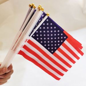 Drapeau national portable à manivelle, 100 % polyester, impression numérique personnalisable, petit drapeau souple à agiter à la main - Product Image 6