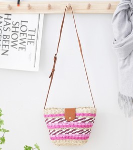Viaje de vacaciones Contraste de color Moda Chica fresca Sensación Bolso cruzado de paja para dama - Product Image 3