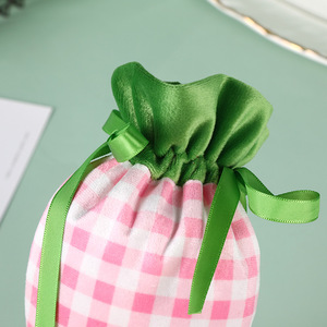 Bolsas de Regalo de Terciopelo con Logotipo Personalizado, MOQ Bajo, Bolsas de Dulces con Forma de Zanahoria Recicladas para Fiestas de Pascua - Product Image 5