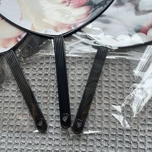 Éventails en PVC personnalisés LNX à impression double face, en forme de cœur, holographiques, promotionnels, en plastique, modèle <span class=keywords><strong>carte</strong></span>, pour KPOP Art - Product Image 3