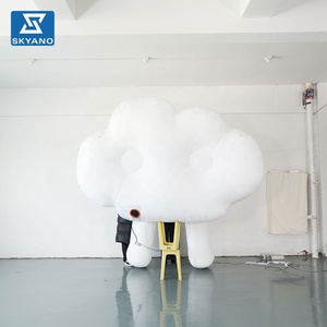 Modello Gonfiabile di Nuvola a Forma di Cartone Animato per Decorazione Porta Centro Commerciale - Product Image 5