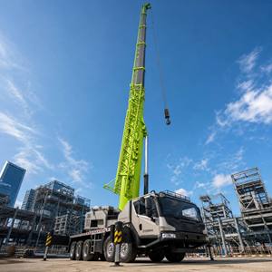 Grue de construction de 80 tonnes, transporteur lourd à 4 essieux pour le levage de poutres de pont et de béton préfabriqué - Product Image 4