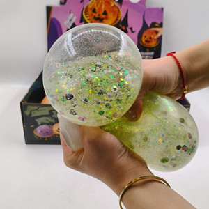 Produit phare viral pour Halloween : Boîte mystère de jouets à presser sensoriels en forme de boulette et de pain vapeur, pour la vente au détail - Product Image 3