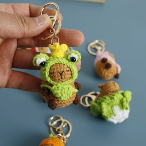 سلاسل مفاتيح مصنوعة يدويًا من الكروشيه Amigurumis Capybara ، فواكه أنيمي كرتون ، دمية محبوكة ، سلاسل مفاتيح كبوب قطيفة ، ألعاب للبيع بالجملة - Product Image 3
