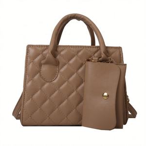 Sac à main en cuir PU de luxe pour femme Lamos 2026, grande capacité, nouvelle mode, bandoulière, sac messager avec fermeture ouverte, décoration en chaîne - Product Image 6
