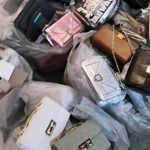 Nouvelles Balles de Vêtements Usagés de Chine, 45KG, Sacs Mixtes de Marques de Seconde Main - Product Image 2