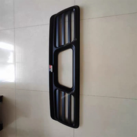 Pour 2015 - 2025 Hilux REVO, plaque anti-collision en maille décorative pour persienne de siège arrière modifiée.