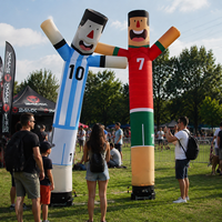 Danseur gonflable personnalisé en forme de star de football pour la décoration de festivals, les publicités commerciales, les événements de carnaval