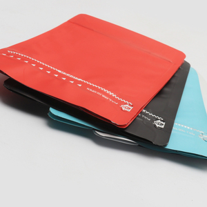 Anime espacio tema Luna roca astronauta holográfico Mylar bolsa 3,5g reutilizable soporte bolsa para comida bebé Sushi comida para mascotas gelatina - Product Image 5