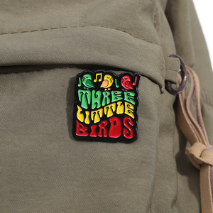 Pin de esmalte de tres pájaros pequeños, broche de animales de dibujos animados, insignia de solapa, joyería, regalo para niños y amigos, venta al por mayor - Product Image 3