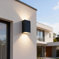 Lampe murale solaire LED extérieure étanche en aluminium, design moderne haut/bas, batterie rechargeable, blanc chaud pour jardin
