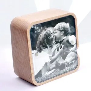 批发定制雕刻木制相框音乐盒DIY照片音乐盒创意礼品枫木