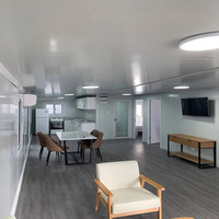 Maison conteneur modulaire pliable à assemblage rapide, avec structure galvanisée durable, pour hébergement temporaire de chantier