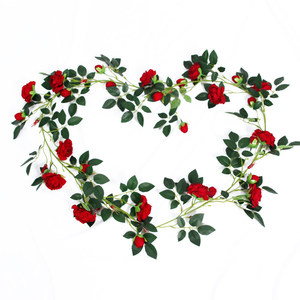 Guirnalda <span class=keywords><strong>de</strong></span> Rosas Artificiales Realistas, Flores Colgantes <span class=keywords><strong>de</strong></span> Pared <span class=keywords><strong>de</strong></span> Seda y Plástico para Decoración <span class=keywords><strong>de</strong></span> Tuberías y Envoltura en Salas <span class=keywords><strong>de</strong></span> Estar - Product Image 5