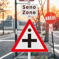 Panneaux de signalisation routière personnalisés en aluminium rouge avec film réfléchissant de quatrième qualité, imprimés UV, motif triangulaire