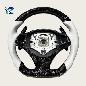 Volant sport en fibre de carbone forgée YZ pour <span class=keywords><strong>BMW</strong></span> 120i 125i 130i 135i <span class=keywords><strong>118d</strong></span> 120d 125d M135 M135i M140i M140 F21 F40 <span class=keywords><strong>E87</strong></span> E81 E82 - Product Image 1
