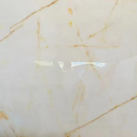 Dalle d'onyx blanc glacé, pierre naturelle, polie, moderne, rétroéclairée, pour mur, comptoir de réception, comptoir de bar, revêtement