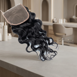 Peluca frontal de encaje HD con ondas corporales, gorra ajustable y nudos pre-decolorados que ofrecen un ajuste cómodo y un acabado indetectable - Product Image 3