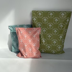 Bolsas de Envío Personalizadas con Impresión a Todo Color - Sobres de Poliéster con Impresión de Patrones en Toda la Superficie para Embalaje de Comercio Electrónico - Product Image 6