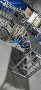 Cabine de DJ ESI avec pieds en caoutchouc antidérapants pour la sécurité Cabine de DJ de qualité festival pour les conditions extérieures difficiles - Product Image 3