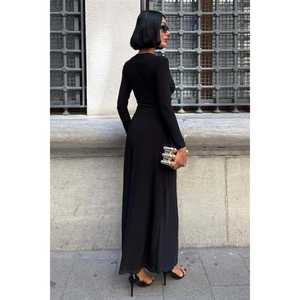 Vestido largo Gladys Sandy con cuello en V profundo, estilo envolvente y lazo, tejido transpirable, informal, para uso diario. - Product Image 5