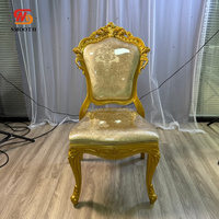 Chaise de salle à manger européenne sculptée dorée et rembourrée en velours royal, idéale pour les mariages et banquets, mobilier de réception événementielle
