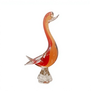 Figurine de canard en verre soufflé à la main, orange, rouge, transparente, décoration artistique, sculpture animale, artisanat fait main, Pâques, Rajasthan - Product Image 1
