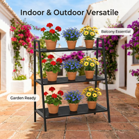 Étagère à plantes à trois niveaux, gain de place, idéale pour les balcons, les appartements et les petits jardins. Étagère de rangement pour pots de fleurs en métal