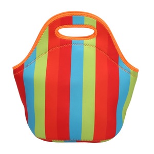 Sac isotherme de luxe personnalisable en néoprène, petit, imperméable, portable, réutilisable, avec fermeture éclair - Product Image 2