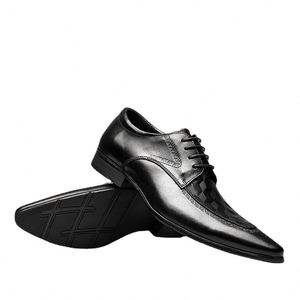 Mocassins d'affaires respirants pour hommes, rehaussant la taille, en cuir de vachette de première qualité, à bout pointu, style anglais, en cuir gaufré - Product Image 3