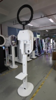 Cabina de Fotos DSLR con Espejo Mágico y Pantalla Táctil de 15.6 Pulgadas, Impresora, Soporte y Software Disponible, Cabina de Fotos DSLR Ovalada