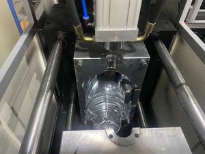 Macchina soffiatrice Semi automatica da 5 galloni per bottiglia di plastica 25L - Product Image 5