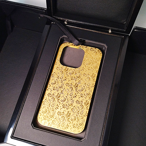 Logo <span class=keywords><strong>personnalisé</strong></span> Accepter Gold 2 en 1 Étui de protection en métal de luxe <span class=keywords><strong>avec</strong></span> sculpture profonde Coque polie Étui pour téléphone portable - Product Image 3