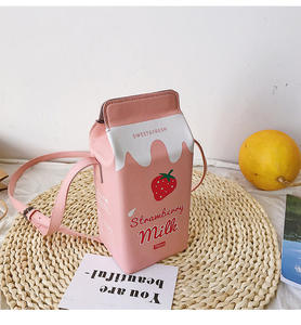 Été nouveau imprimé fruit Pu satchel girl cute cartoon Strawberry Banana Milk american women american shoulder bag - Product Image 6