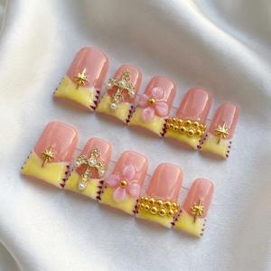 Faux ongles à presser faits maison 3D artisanaux, <span class=keywords><strong>forme</strong></span> bec de canard évasée Cyber, pour fête, ongles Y2K, courts, vente en gros, promotion - Product Image 1