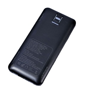 UUTEK RSQ3-A 2025 Nouveaux produits Banques d'alimentation par câble intégré 10000mah avec prise ca pour <span class=keywords><strong>iPhone</strong></span> Android Téléphone <span class=keywords><strong>Chargeur</strong></span> portable - Product Image 5