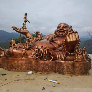 Sculpture de Bouddha Maitreya en fibre de verre sur mesure, grande taille, finition bronze, avec figurine de cent enfants jouant, à poser au sol - Product Image 2