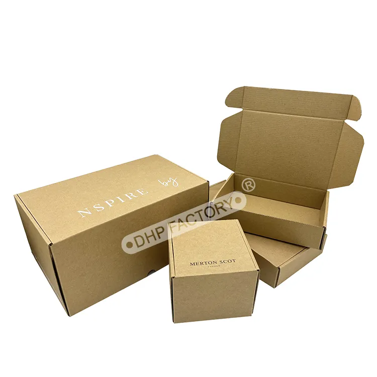 Benutzer definierte gedruckte Flöte E-Commerce Kurier Verpackung Wellpappe Versand Mailer Grill Fleisch Lieferung gedruckt Geschenk box braun