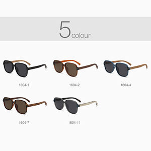 Nuevas llegadas populares Gafas de Sol de moda Unisex cuadrado PC Marco Gafas de sol UV400 Lentes polarizadas Logotipo personalizado Gafas de Sol de madera - Product Image 1