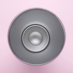 Gobelet isotherme en acier inoxydable à double paroi avec couvercle, 20 oz, droit et fin, avec logo personnalisé, revêtement pailleté par sublimation - Product Image 1
