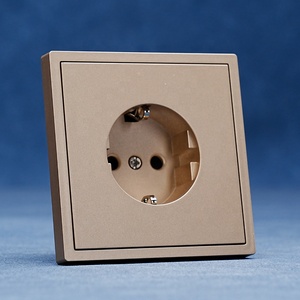Châu Âu Slim mỏng Bảng điều chỉnh duy nhất Đức Ổ Cắm Điện 250V 16A 2P + E điện liên hệ với tường ổ cắm - Product Image 6