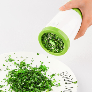 Râpe à épices en acier inoxydable de haute qualité, râpe à ail, râpe à coriandre et herbes aromatiques, vente chaude - Product Image 6