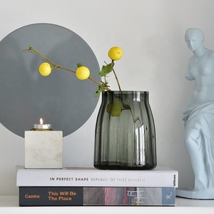 Bixuan Vase en verre côtelé gris soufflé à la main Art déco Arrangement floral bougeoir décoration de table centres de table Vases d'accent - Product Image 5