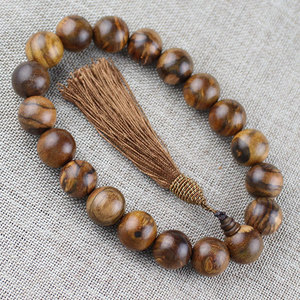 ลูกปัดไม้กฤษณา 18 มม. ทรงกลมขัดเงา สำหรับทำสร้อยข้อมือเป็นของขวัญ - Product Image 1