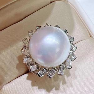 Bague en argent sterling S925 avec perle de 12-13 mm, design élégant et polyvalent, avec perle ronde légèrement imparfaite - Product Image 3