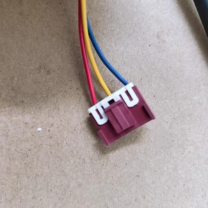 Motor de CC de 80 mm con montaje de brida, imán permanente sin escobillas, 1500 rpm para uso en ventiladores - Product Image 1