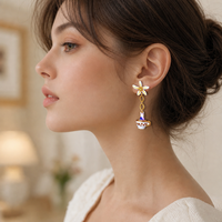Anting Keramik Tiga Dimensi Lapis Enamel Kelinci Kecil Rantai Bunga Putih Model Panjang Model Wanita Lucu